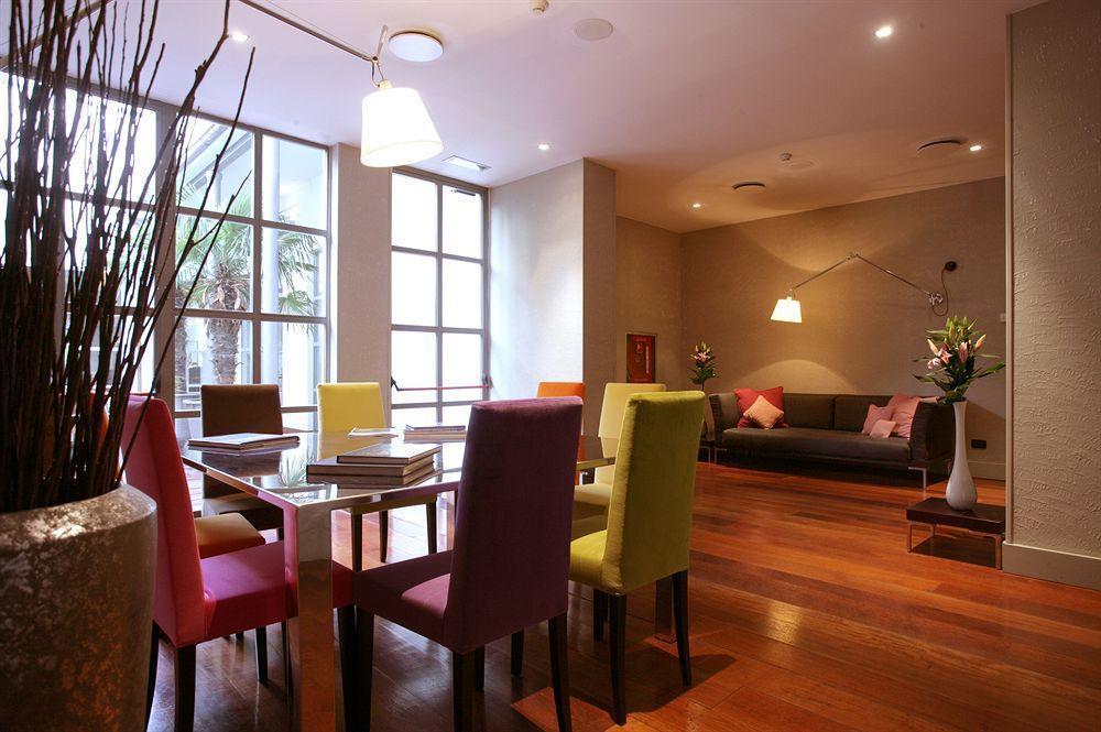 Townhouse 12 Hotel Milano Ngoại thất bức ảnh
