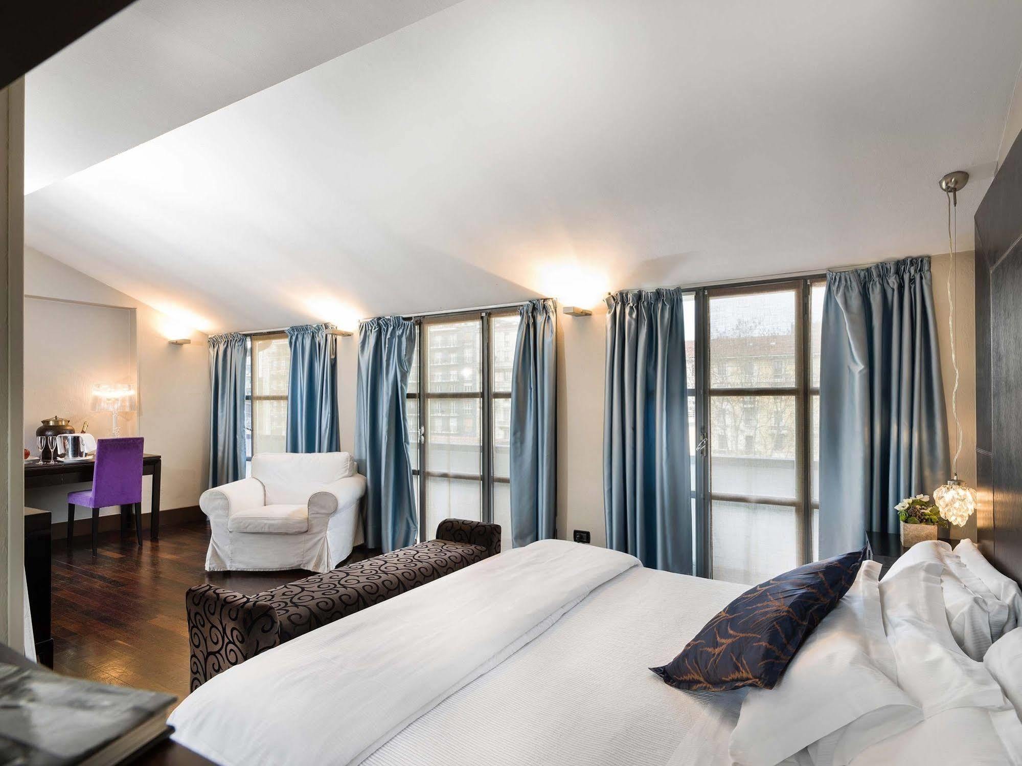 Townhouse 12 Hotel Milano Ngoại thất bức ảnh