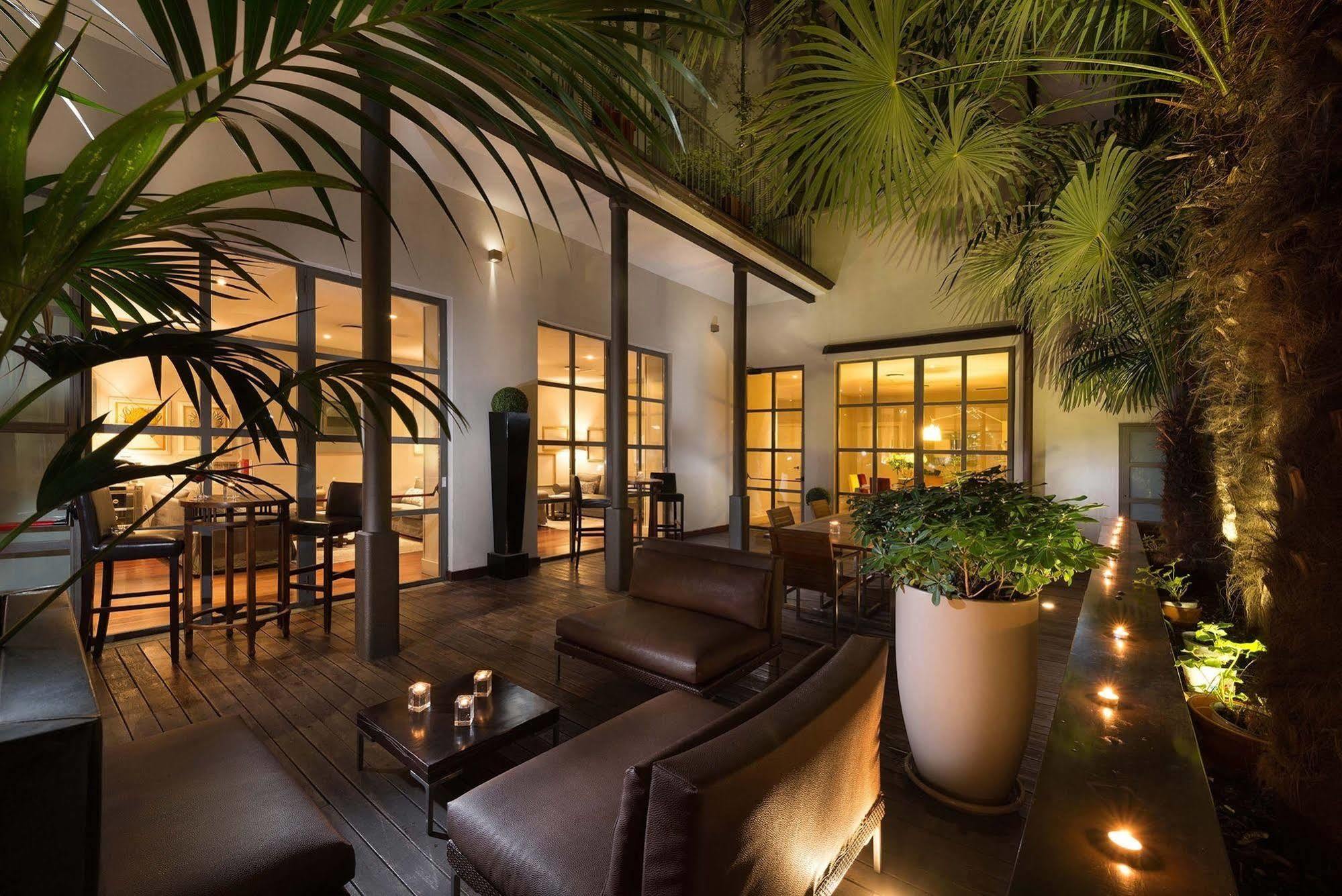 Townhouse 12 Hotel Milano Ngoại thất bức ảnh